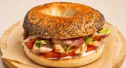 Bagels Chicken blt
