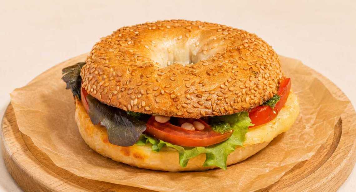 Bagels Pestomato
