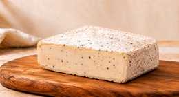 Fromager d’affinois au poivre et baies