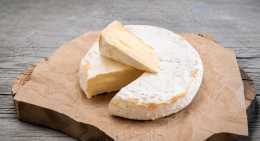 Camembert de Normandie moulé à la louche